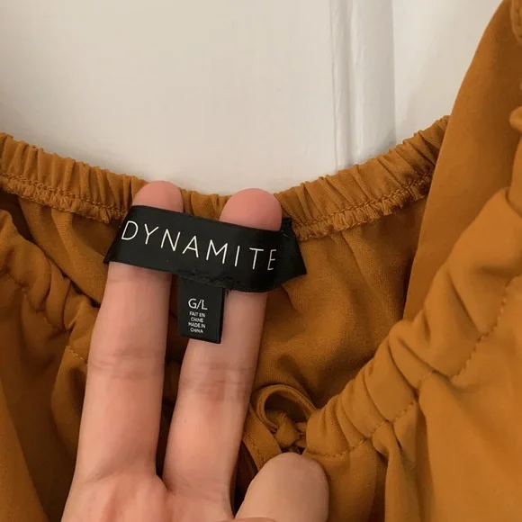 Dynamite Ruched Midi Dress - Picture 3 of 6